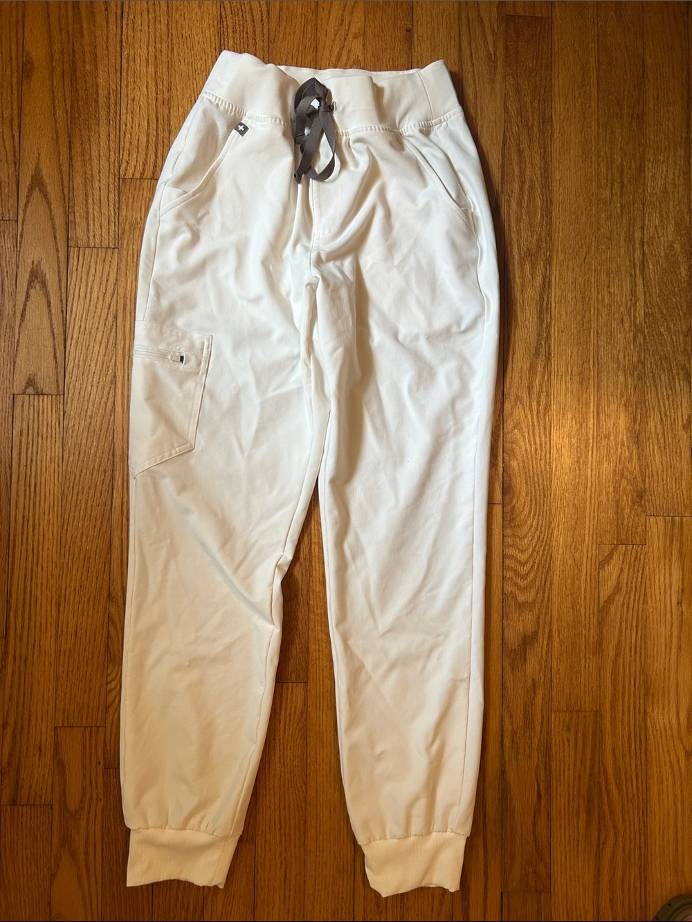 Figs Off White Drawstring Zamora Jogger Scrubs